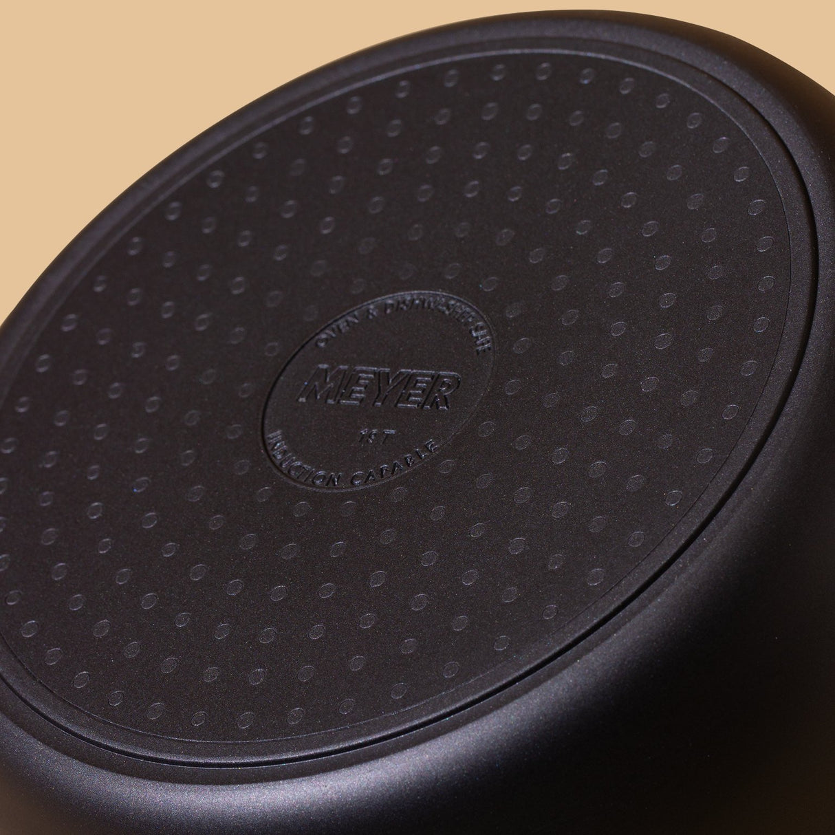Meyer: Accent Non-Stick Ultra-Durable Chef's Pan
