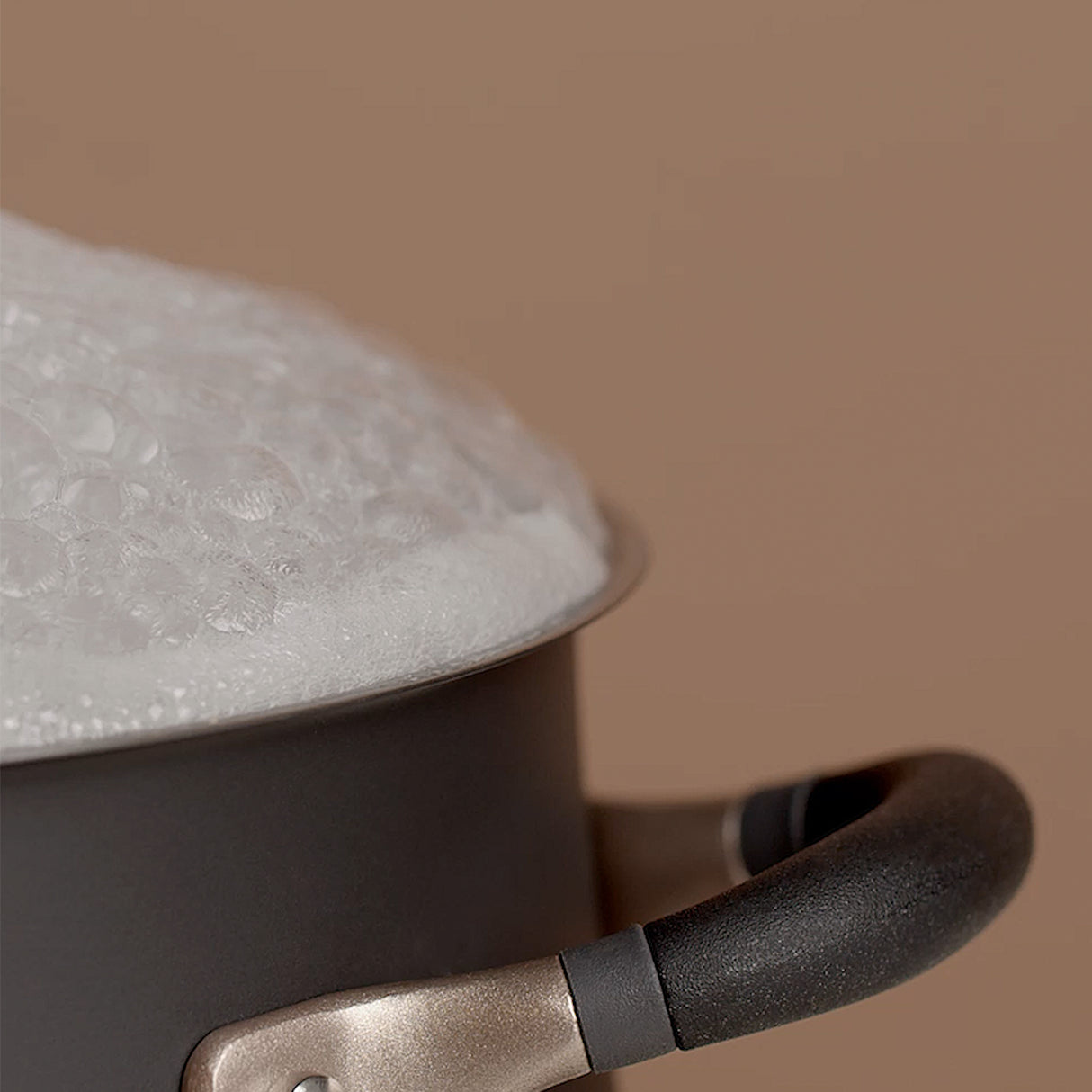 Meyer: Accent Non-Stick Stainless Steel Stockpot