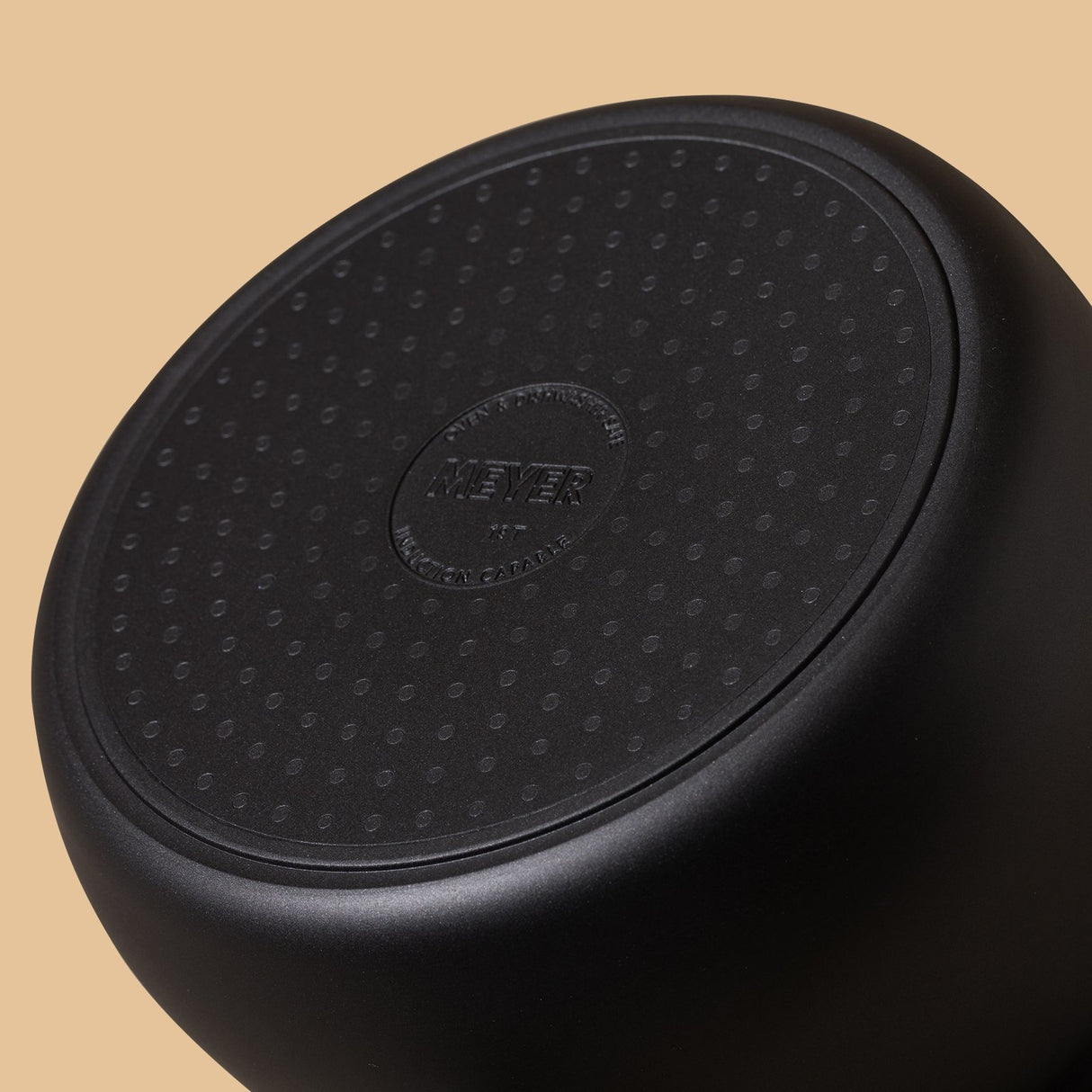 Meyer: Accent Non-Stick Ultra-Durable Saucepan