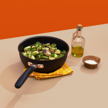 Meyer: Accent Non-Stick Ultra-Durable Saucier Pan
