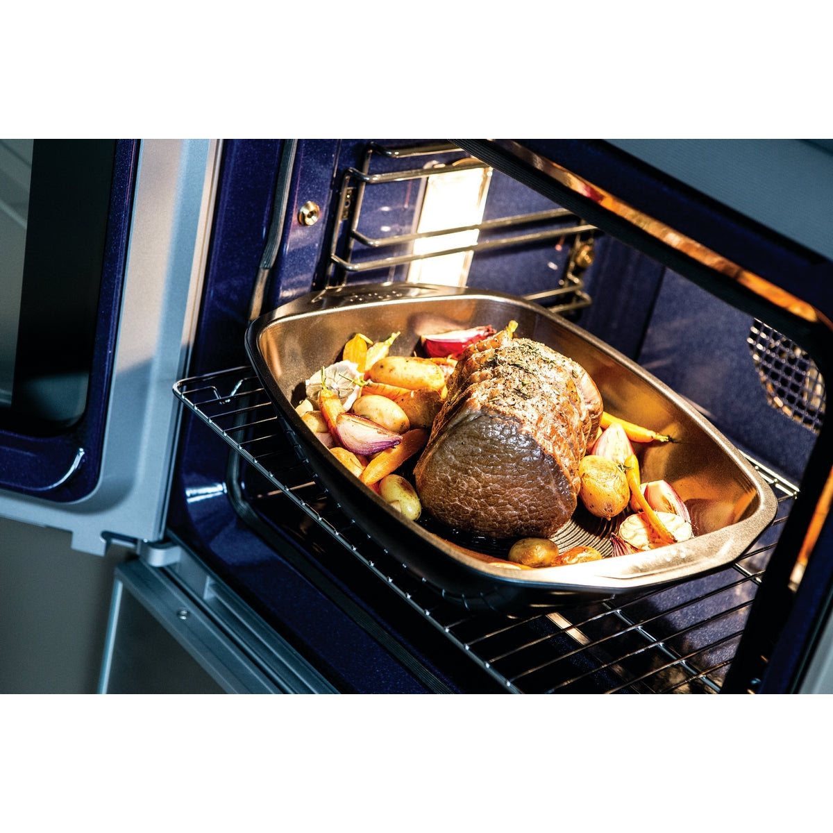 Circulon Ultimum Family Roast Oven Tray, Baking Tray & Roaster Set - 5 Pieces